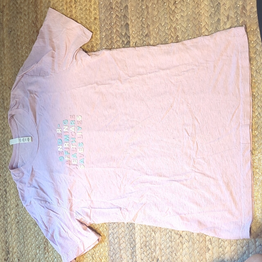 Bella Canvas T-Shirt L Gender Affirming Healthcare Saves Lives Tee Pink